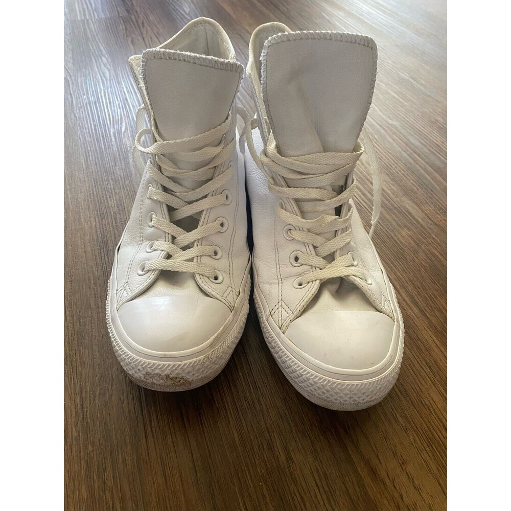 100% LEATHER White High Top Converse - SIZE M10/W12 -
